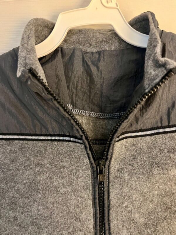 GK SKATE GIRLS SMALL GRAY POLY FLEECE CRINKLE NYLON CROPPED RIBBON TRIM VEST S - Image 3