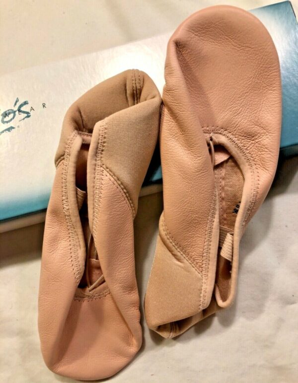 LEO'S BALLET SHOES ADULT SIZE 5.5 LEATHER STRETCH SPLIT SOLE Sz 5.5 LS2006L NEW!