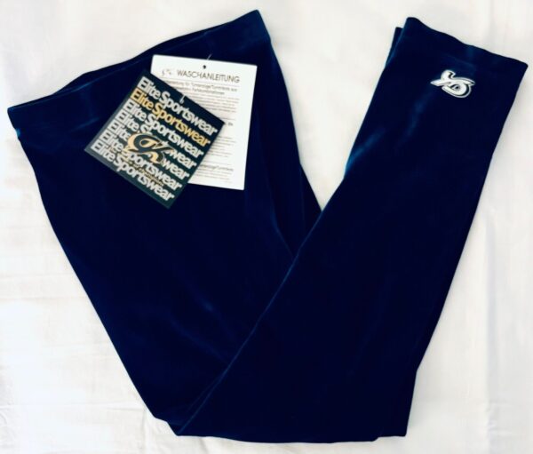 GK DANCE LADIES LARGE ROYAL SMOOTH VELVET CROP CAPRI TIGHTS GYM YOGA  Sz AL NWT! - Image 6