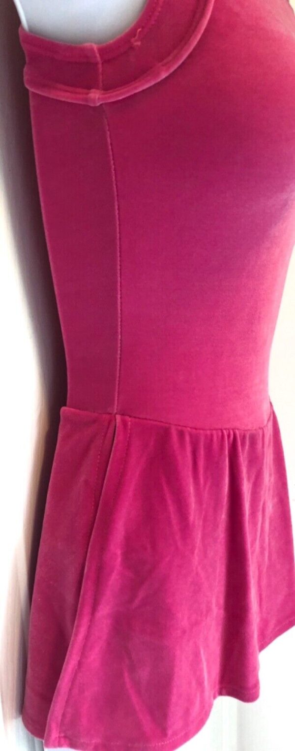 GK SLVLS LADIES X-SMALL BERRY VELVET SILVER LUREX ICE FIGURE SKATE DRESS Sz AXS - Image 4