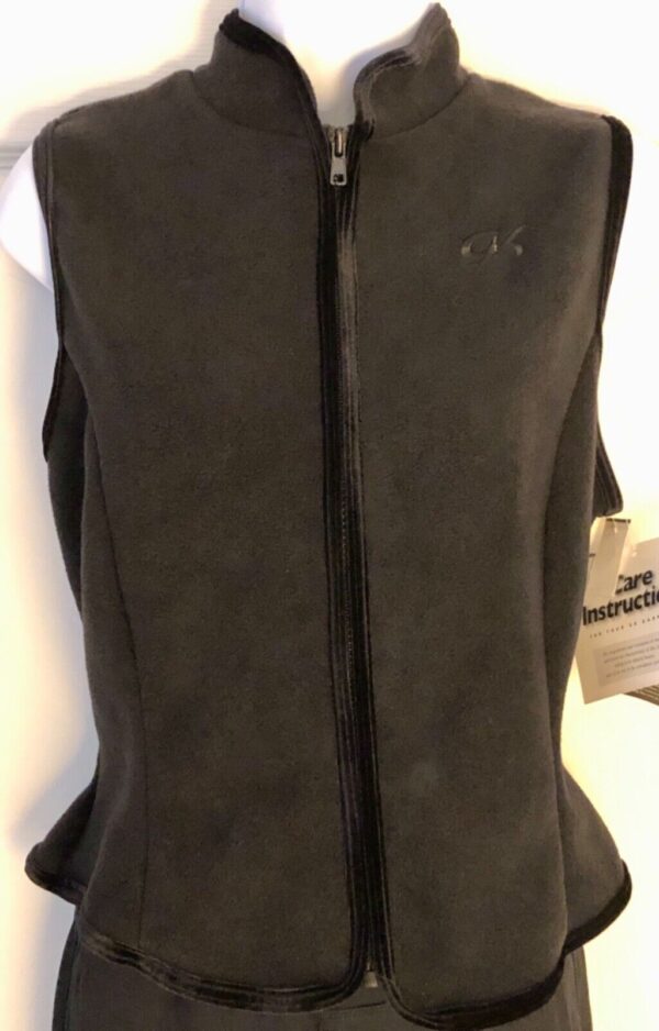 GK BLACK VEST ADULT X-LARGE POLYESTER FLEECE VELVET TRIM FRONT ZIP SKATE GYM AXL