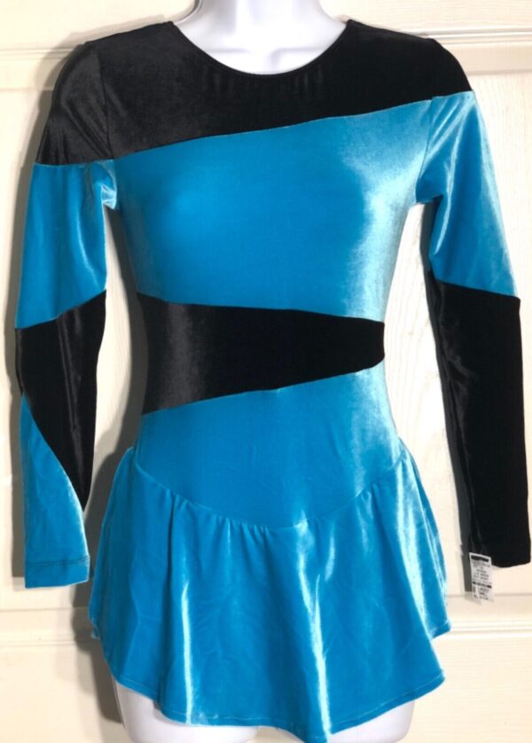 GK ICE FIGURE LgSLV ADULT SMALL BLUE BLACK VELVET SKATE DRESS AS NWT WAS $79.95