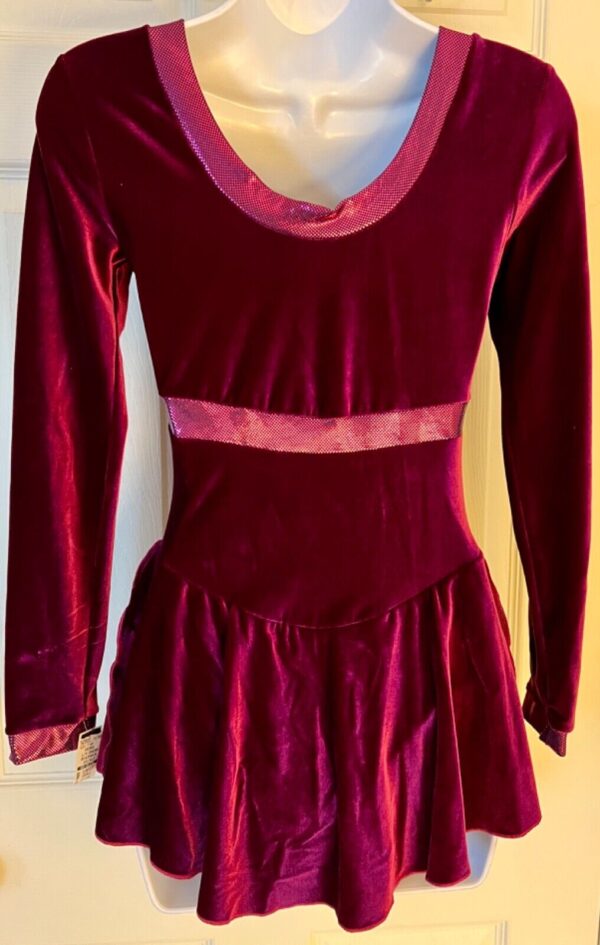 GK FIGURE SKATE LgSLV ADULT SMALL PLUM SMOOTH VELVET FOIL INSERT DRESS AS - Image 6