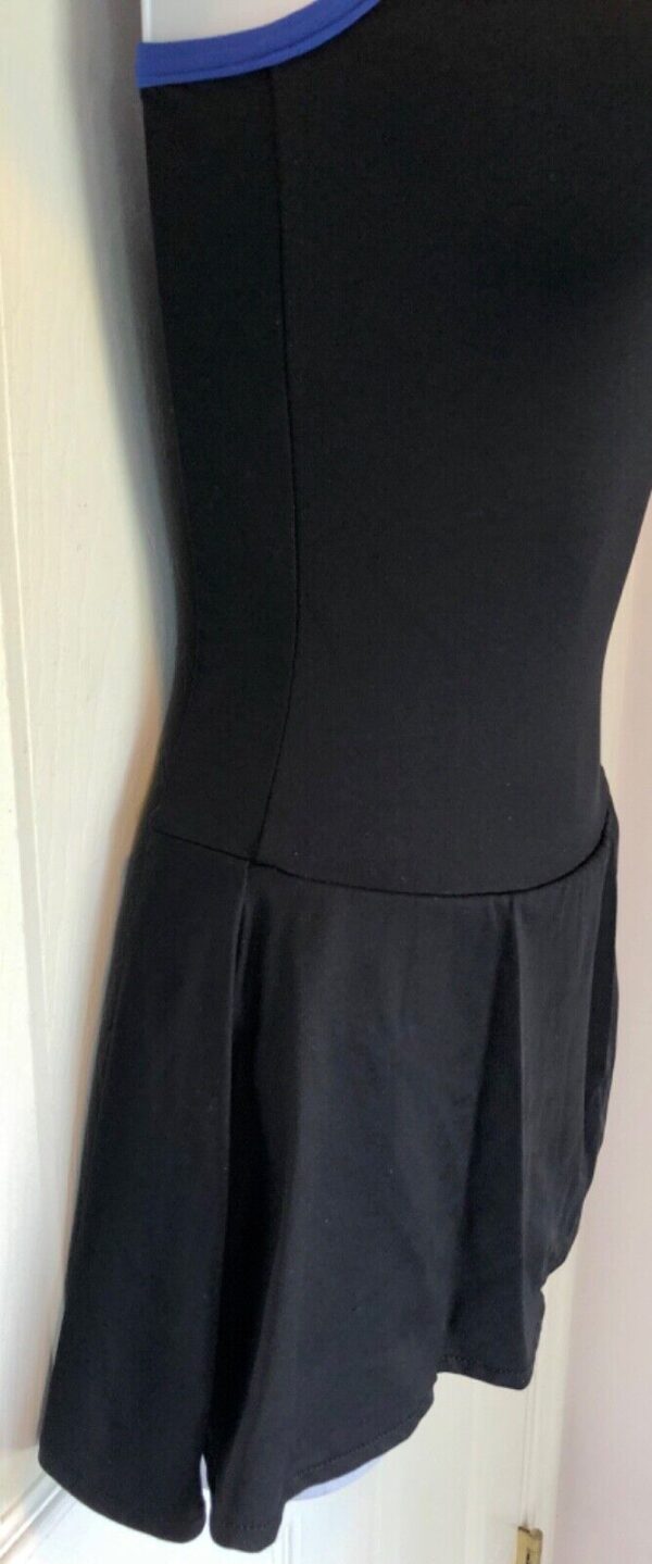 GK FIGURE SKATE ADULT X-SMALL BLACK MICROFIBER SQUARE NECK SLVLS DRESS AXS NWT! - Image 4