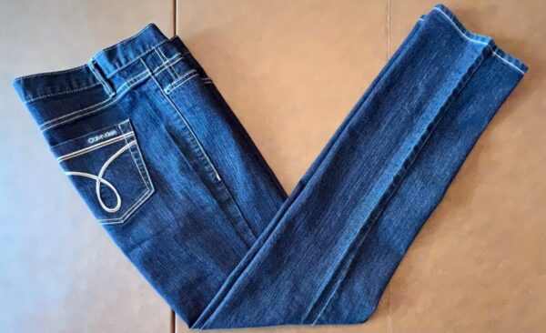 CALVIN KLEIN DENIM WOMEN'S TALL 33/10 Skinny Midrise EVERYDAY JEANS Sz 33/10 EUC