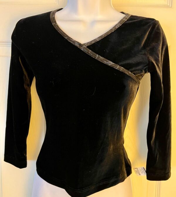 GK  BLACK VELVET LADIES SMALL BLACK FOIL TRIM SKATE DANCE CASUAL CROP TOP Sz S