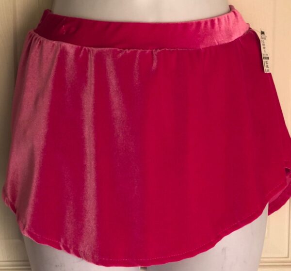 GK ELITE ICE FIGURE SKATE PULL-ON SKIRT ADULT SMALL VELVET BERRY Sz AS NWT!