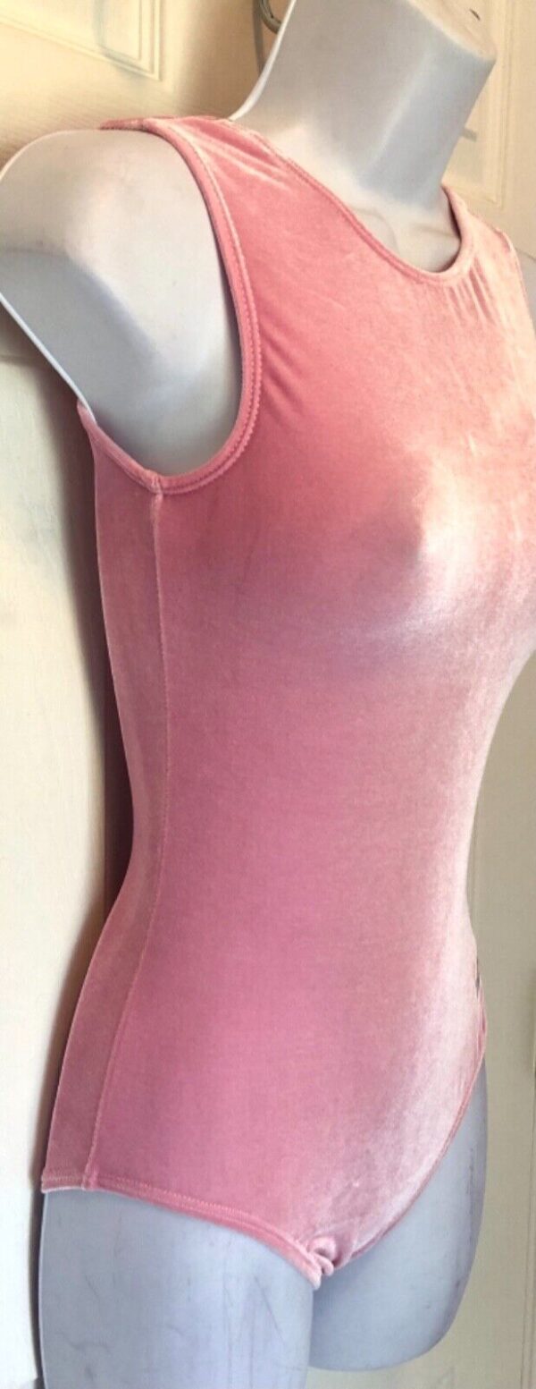 GK CLASSIC PINK VELVET LADIES SMALL SLVLS GYMNASTICS DANCE TANK LEOTARD Sz AS - Image 2