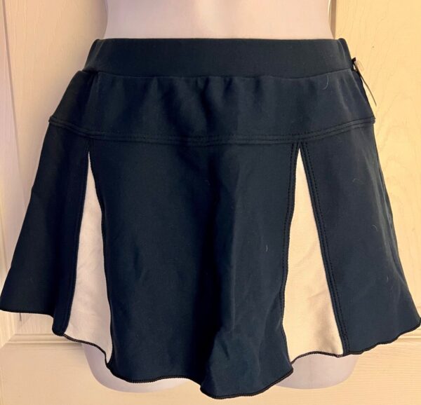 GK CHEER ADULT SMALL LOW RISE NAVY NYLON/SPANDEX WHITE PLEATS SKIRT SZ S NWT!