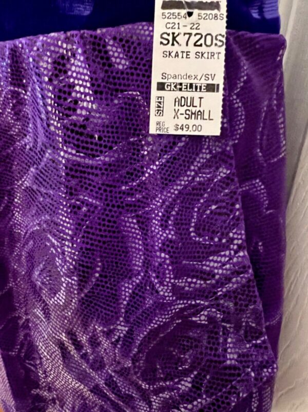 GK ICE SKATE ADULT X-SMALL PURPLE FLORAL FOIL PRINT VELVET PULL-ON SKIRT Sz AXS - Image 5