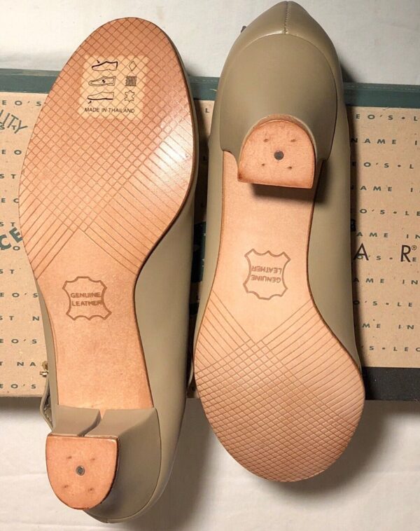 NIB! LEOâ€™S JUNIOR CHORUS LINE LS3305L 1.5" HEEL TAP SHOES TAN LADIES 6.5 M - Image 4