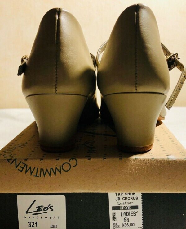 NIB! LEOâ€™S JUNIOR CHORUS LINE LS3305L 1.5" HEEL TAP SHOES TAN LADIES 6.5 M - Image 5