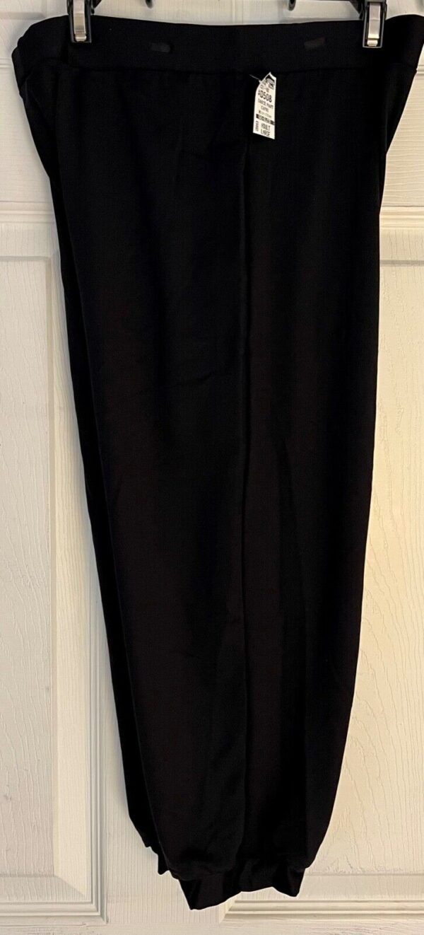 GK ELITE DANCE JAZZ LADIES LARGE BLACK MICROFIBER CUFFED CAPRI PANTS Sz AL NWT