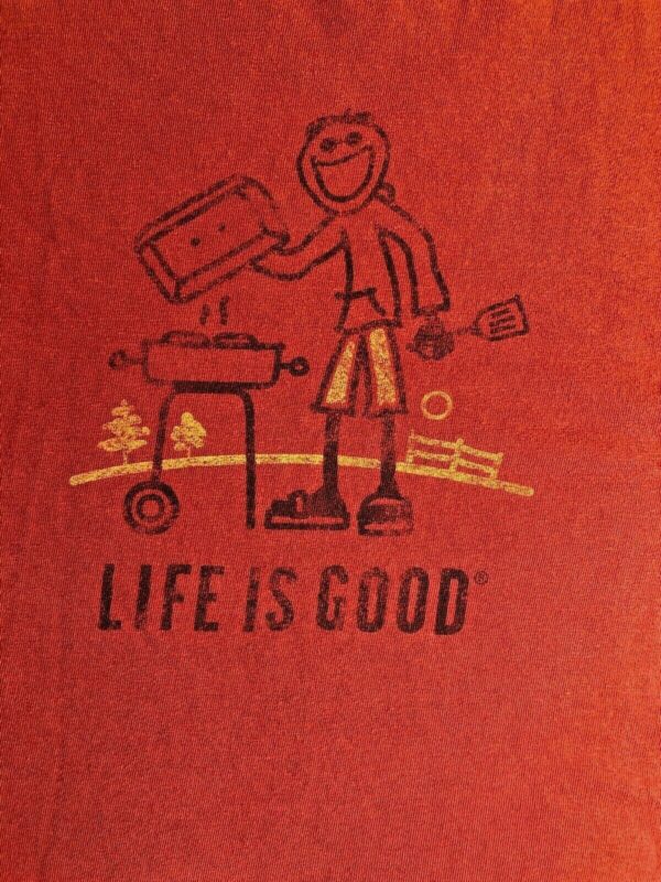 LIFE IS GOOD MENS MEDIUM SHORT SLEEVE RUST TEE Â‘GRILLINGÂ’ 100% COTTON Size M EUC - Image 3