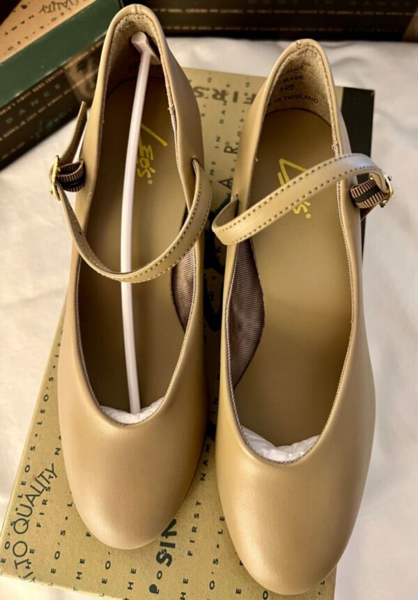 LEOâ€™S JUNIOR CHORUS LINE LADIES 4.5 TAP SHOES STYLE 321 TAN LADIES Sz 4.5 M NIB! - Image 2