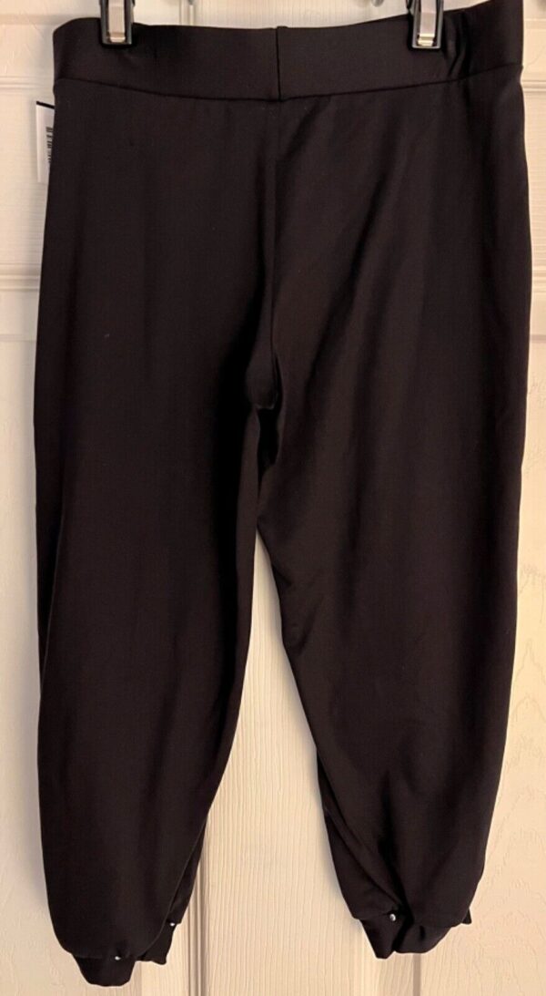 GK ELITE DANCE JAZZ GIRLS LARGE BLACK NYLON/SPANDEX JEWEL CUFFED CAPRI PANTS L - Image 9