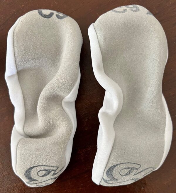 GK Elite GK21 CHILD SIZE 9 SHOE NYLON/SUEDE SOLE GYMNASTIC DANCE SLIPPERS WHITE - Image 3