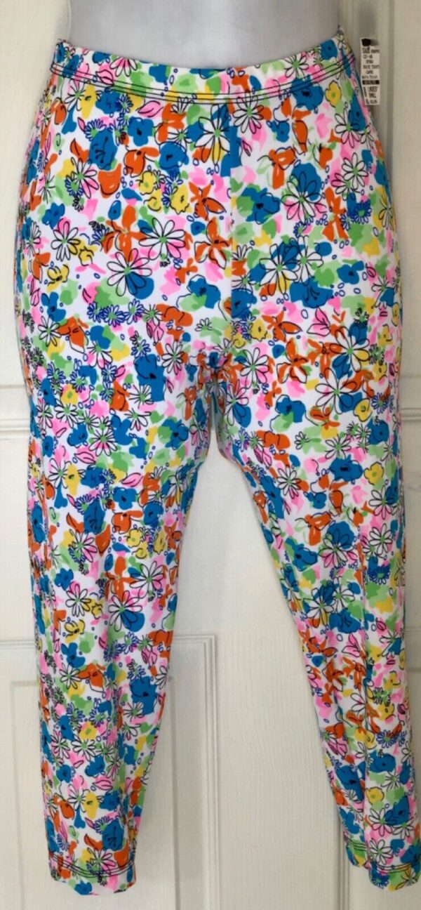 GK ICE SKATE LADIES SMALL MATTE TRICOT FLORAL PRINT ATHLETIC CAPRI TIGHTS Sz AS - Image 2