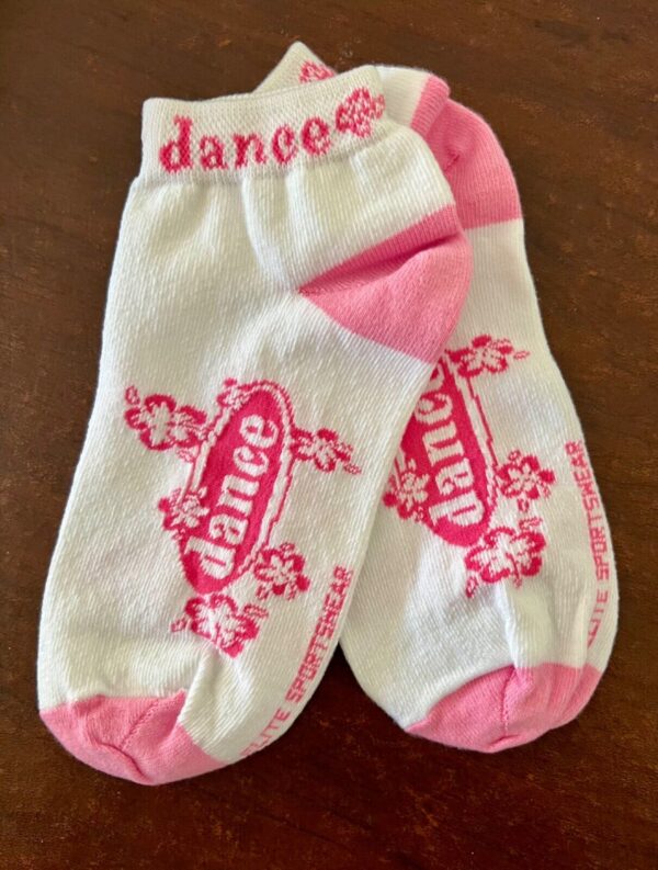 GK DANCE LADIES 9-11 HAWAIIAN FLORAL PINK & WHITE SPORT PEDS SOCKS GRAPHICS 9-11