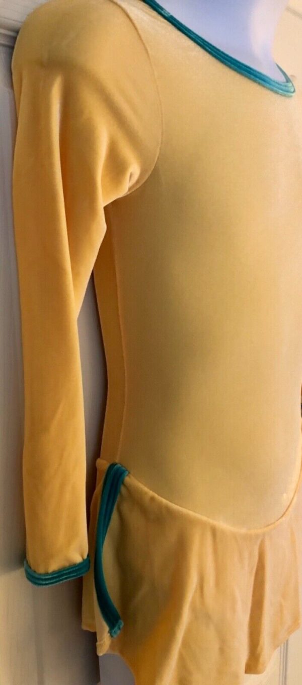 GK ICE SKATE GIRLS MEDIUM YELLOW VELVET LgSLV DRESS V-BACK Sz CM WAS $68.95 NWT! - Image 2