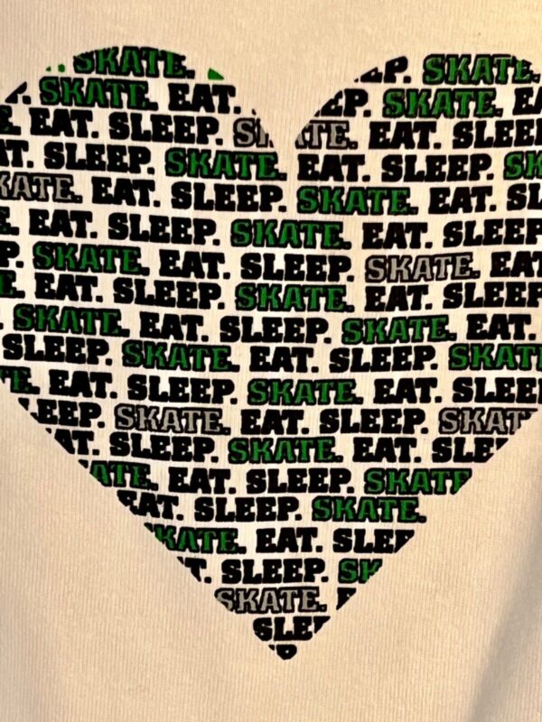 GK 'EAT SLEEP SKATE' ADULT MEDIUM WHITE COTTON HEART CAMI PJ CASUAL TOP Sz M NWT - Image 2