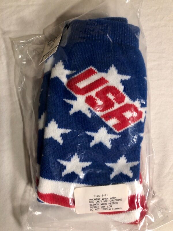 GK GO USA!! WARM COMFY SOCKS RED WHITE BLUE USA STAR STRIPE PATTERN Sz 9-11 NWT! - Image 3