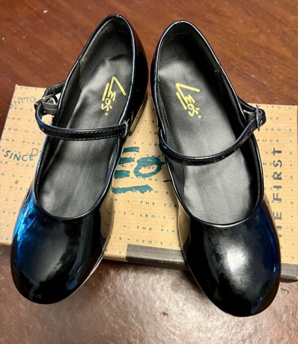 LEOâ€™S CHORUS TAPPER #208 SIZE YOUTH 3.5 BLACK PATENT LEATHER TAP BUCKLE SHOE - Image 7