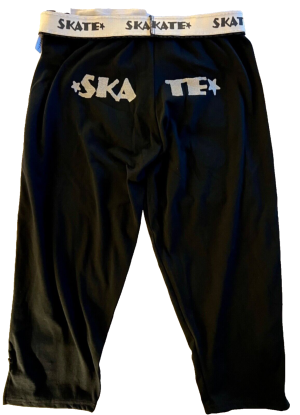 GK "SKATE" BLACK CAPRI PANTS LADIES LARGE COTTON SKATE PRINT WAIST ELASTIC  SZ L - Image 5