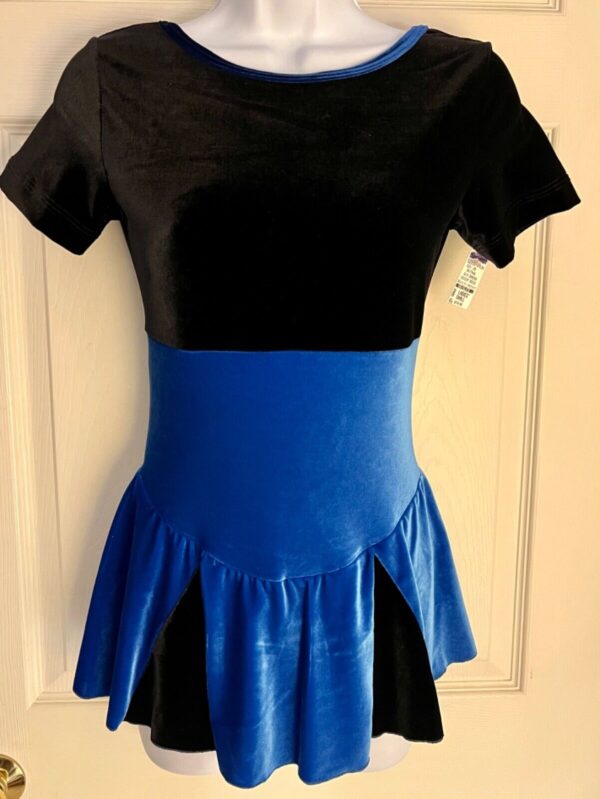 GK FIGURE SKATE ADULT SMALL SSLV BLACK & BLUE VELVET DRESS Sz AS NWT!