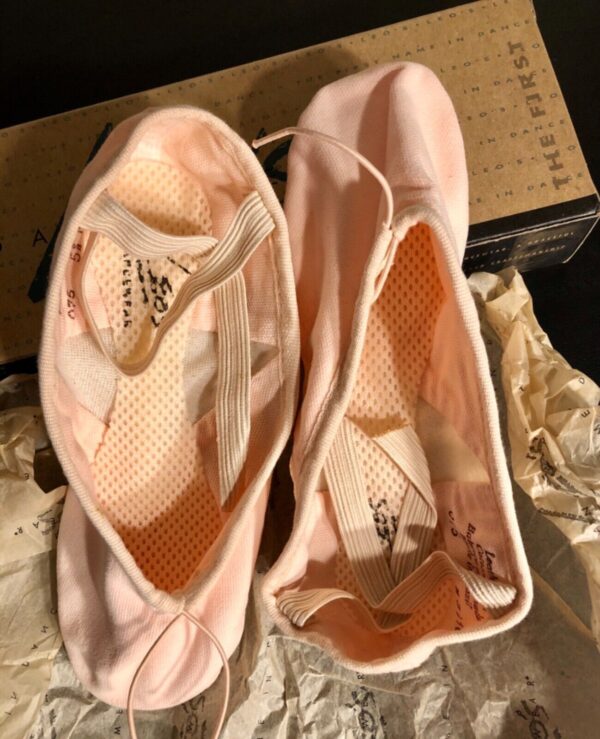 LEO'S BALLET SHOES ADULT SIZE 5.5 ARABESQUE COTTON PINK Sz 5.5 MED WDTH NEW! - Image 4