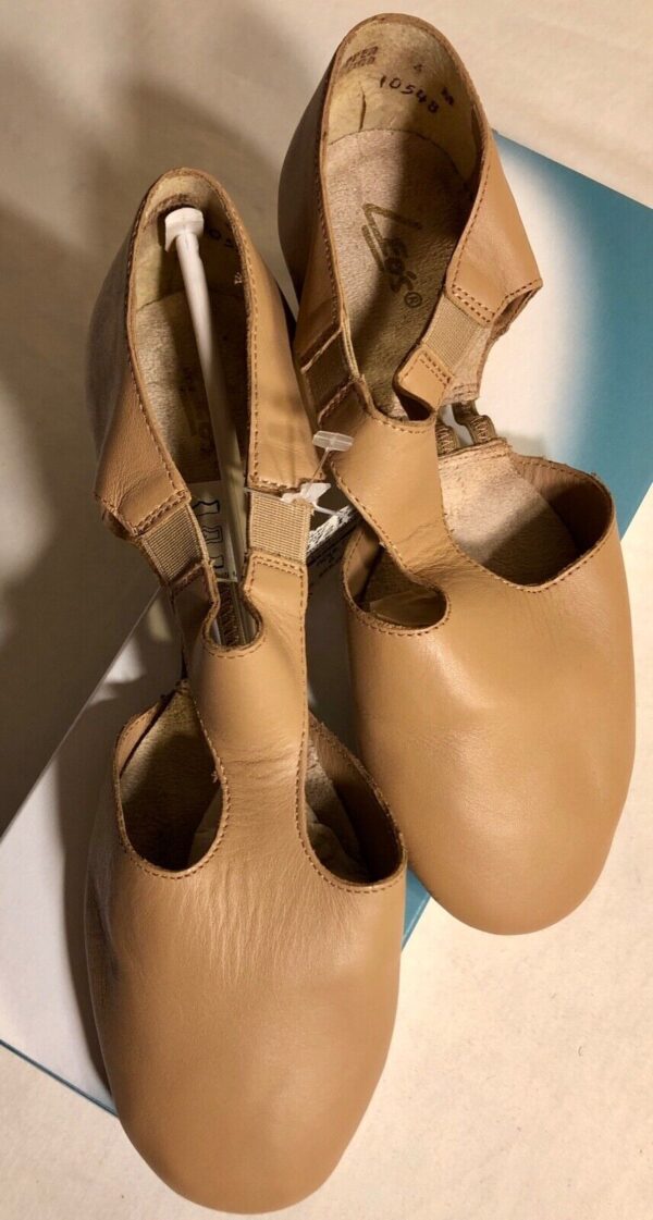 LEOâ€™S DANCEWEAR AMORE JAZZ SANDAL SIZE ADULT 6 TAN STYLE #7216 - Image 3