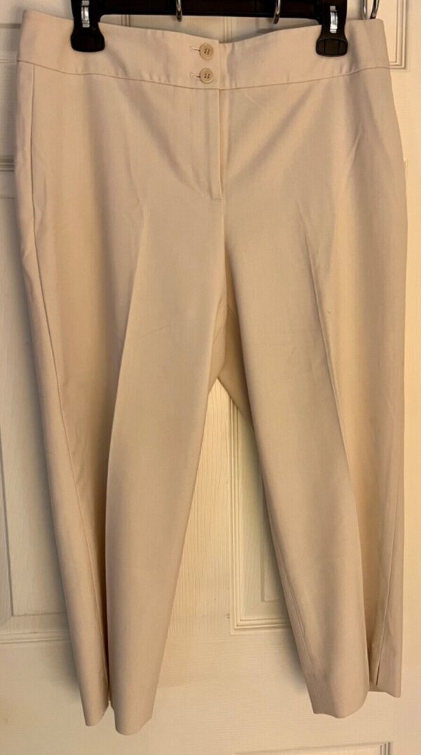 TALBOTS LADIES SIZE 8 PETITE BEIGE POLY/RAYON/SPANDEX STRETCH CROP PANTS Sz 8P