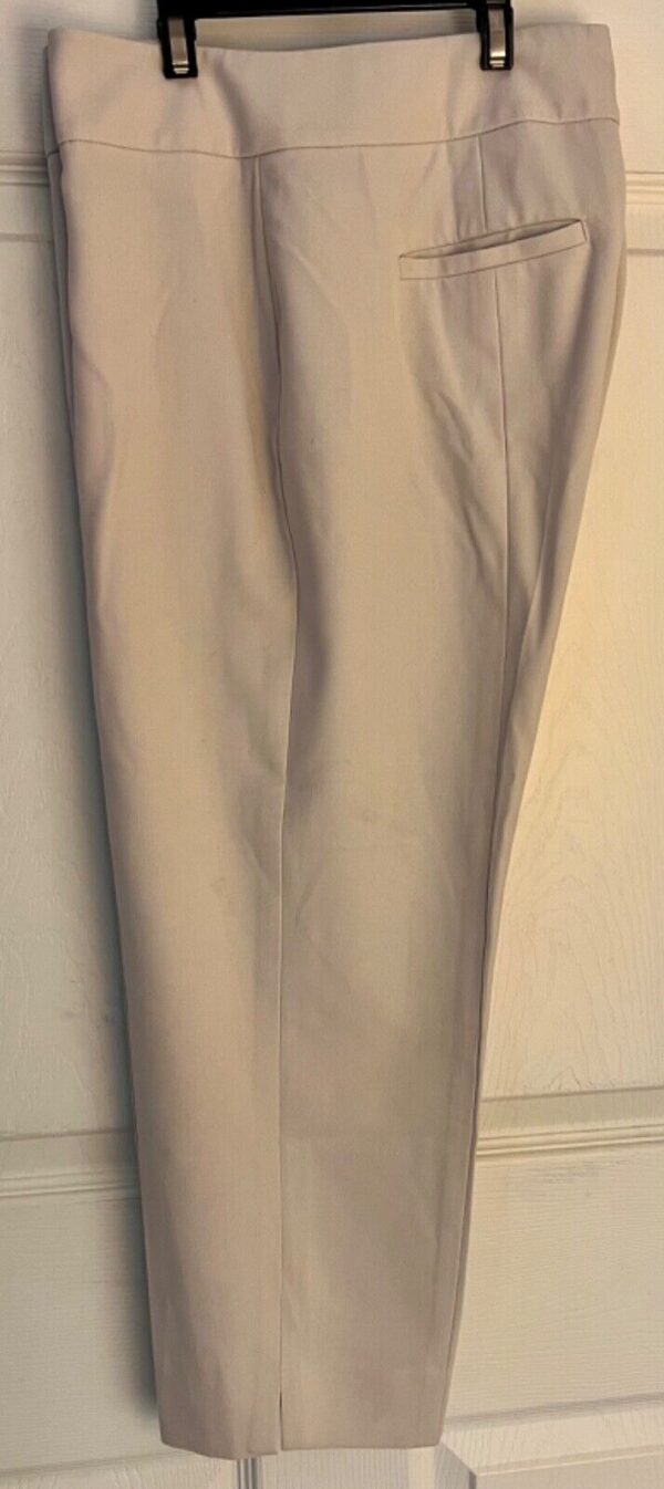 TALBOTS LADIES SIZE 8 PETITE BEIGE POLY/RAYON/SPANDEX STRETCH CROP PANTS Sz 8P - Image 3