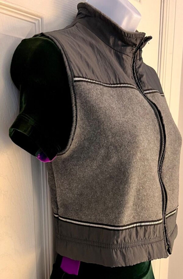 GK ADULT X-SMALL GRAY POLY FLEECE CRINKLE NYLON CROPPED VEST RIBBON TRIM Sz XS - Image 4