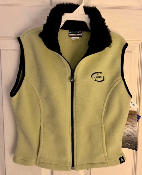 GK "CHEERâ€ FLEECE VEST GIRLS LARGE AVALANCHE WEAR PERFORMANCE FAUX FUR GREEN L