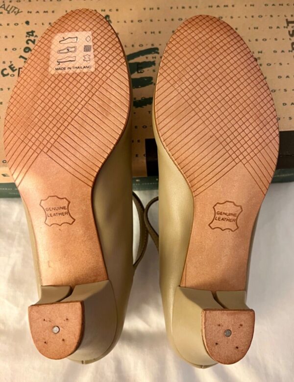 LEOâ€™S JUNIOR CHORUS LINE LADIES 7.0 TAP SHOES STYLE 321 TAN LADIES Sz 7.0 M NIB! - Image 4