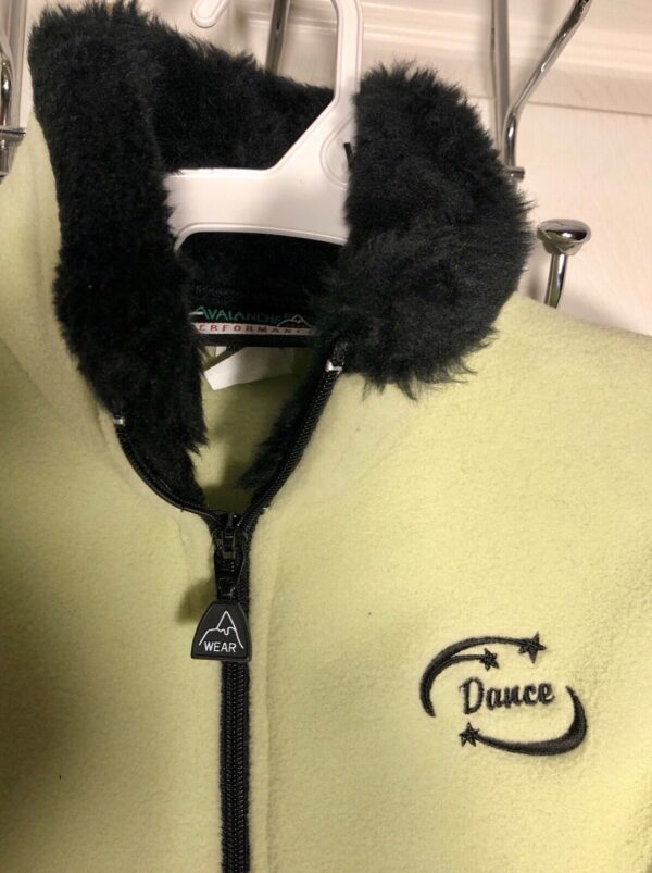 GK "DANCE" FLEECE VEST GIRLS LARGE AVALANCHE WEAR PERFORMANCE FAUX FUR GREEN L - Image 2