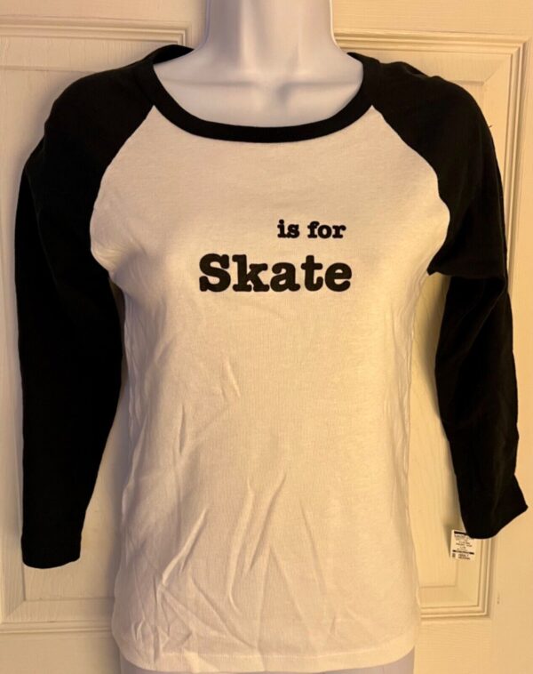 GK TEE LADIES MEDIUM LGSLV  "IS FOR SKATE" GRAPHICS COTTON BASEBALL T-SHIRT SZ M