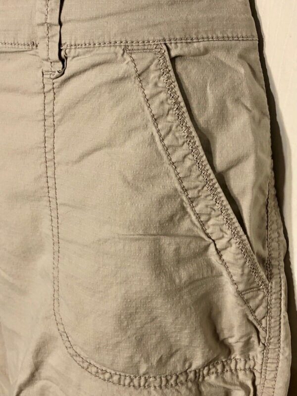 Ann Taylor LOFT KHAKI CARGO LADIES SMALL 5 POCKETS BERMUDA Sz S EUC! - Image 2