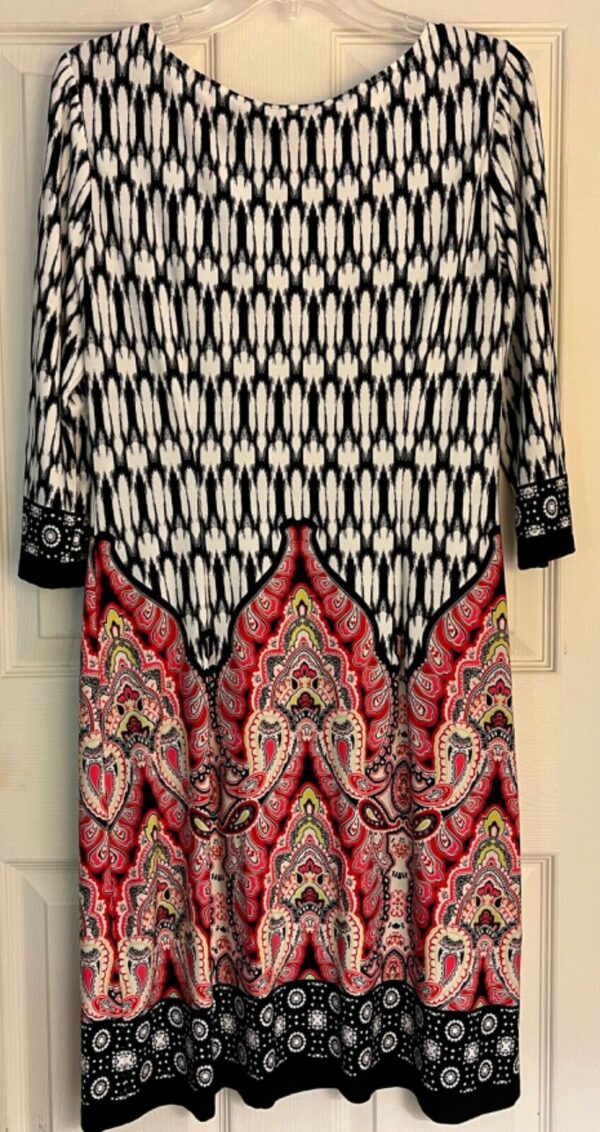 MAGGY LONDON LADIES SIZE 10 3/4 SLV  PAISLEY BORDER PRINT PENCIL DRESS Sz 10 EUC - Image 11