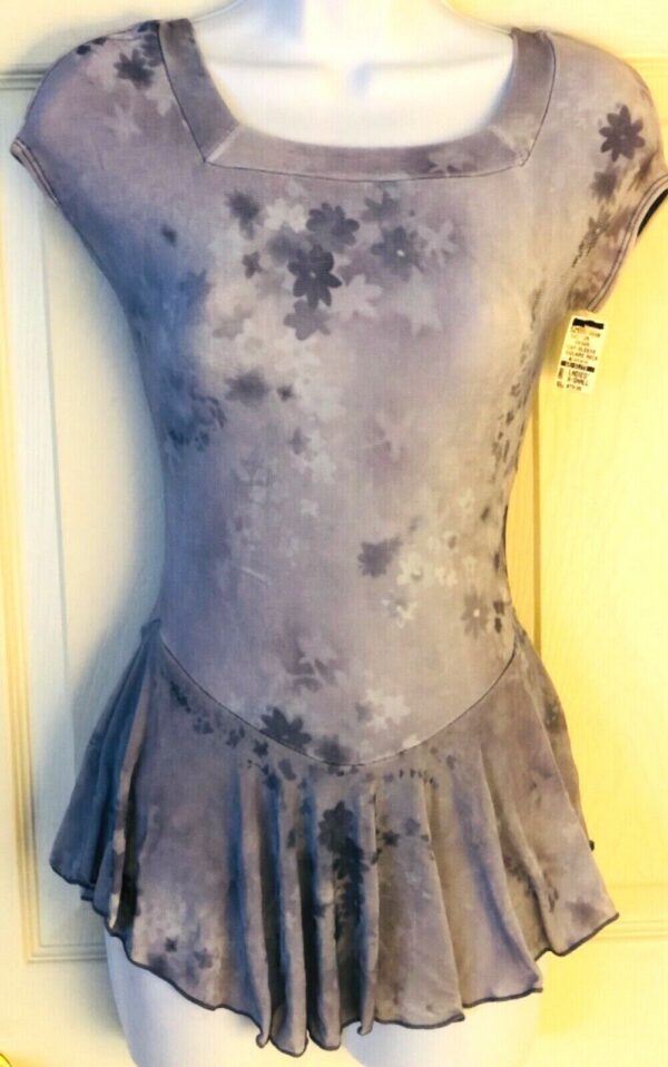 GK ICE SKATE SLVLS CAP SLV LADIES X-SMALL ACETATE LAVENDER PRINT DRESS Sz AXS