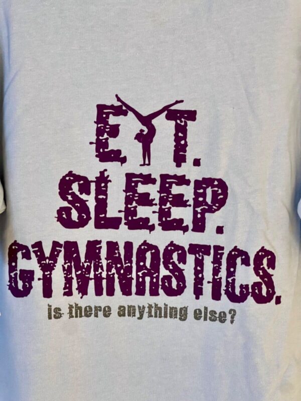 THE AUSSIE T CO. PURPLE GK â€œGYMNASTICSâ€¦â€ LADIES SMALL SSLV BLUE COTTON T-SHIRT S