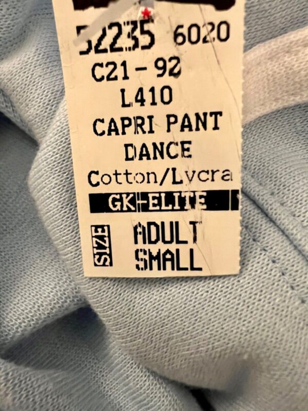 GK 'DANCE' GRAPHIC LADIES SMALL  LIGHT BLUE COT/SPANDEX DANCE CAPRI PANTS Sz AS - Image 3