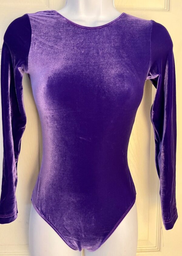 GK LgSLV LADIES SMALL CLASSIC SOLID PURPLE VELVET GYMNASTS DANCE LEOTARD Sz AS