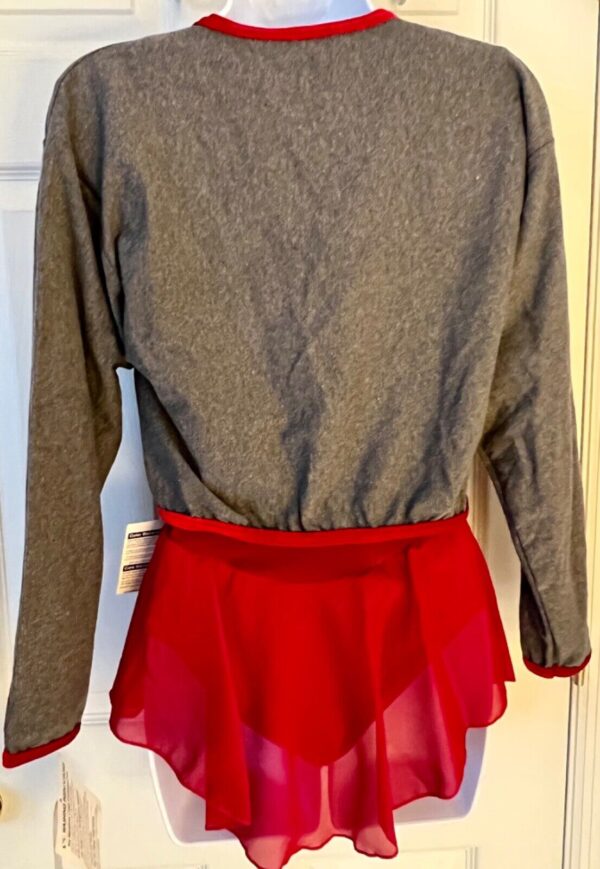 GK GRAY CROP TOP LADIES X-LARGE LgSLV COTTON/SPANDEX RED VELVET TRIM SKATE Sz XL - Image 3