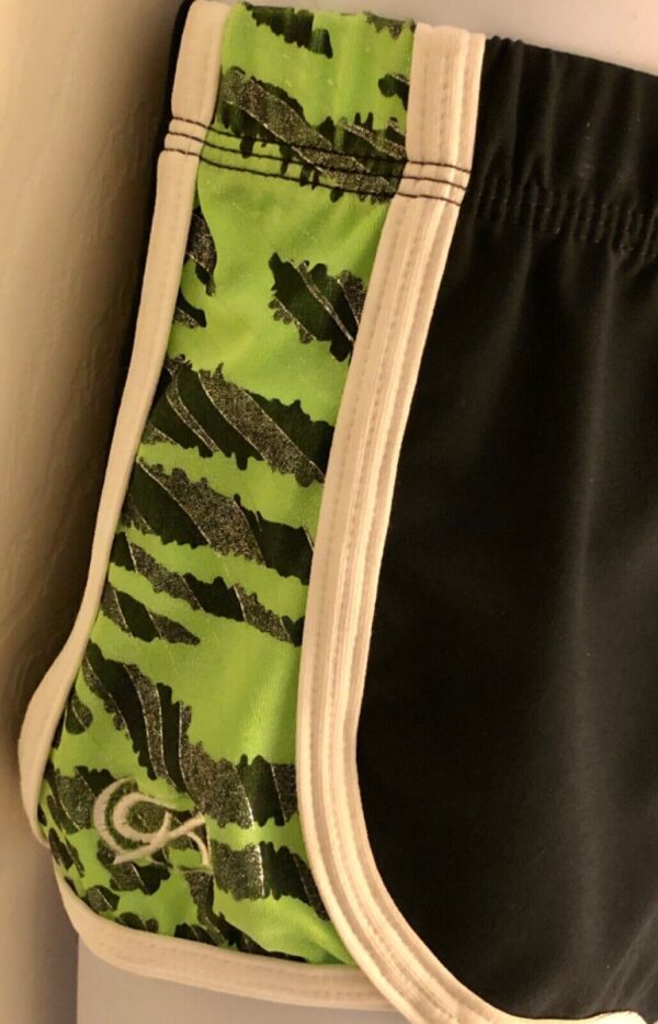 CHEER GK ELITE SPORTY GIRLS MEDIUM BLACK POLY LIME JUNGLE ATHLETIC SHORTS CM NWT - Image 3