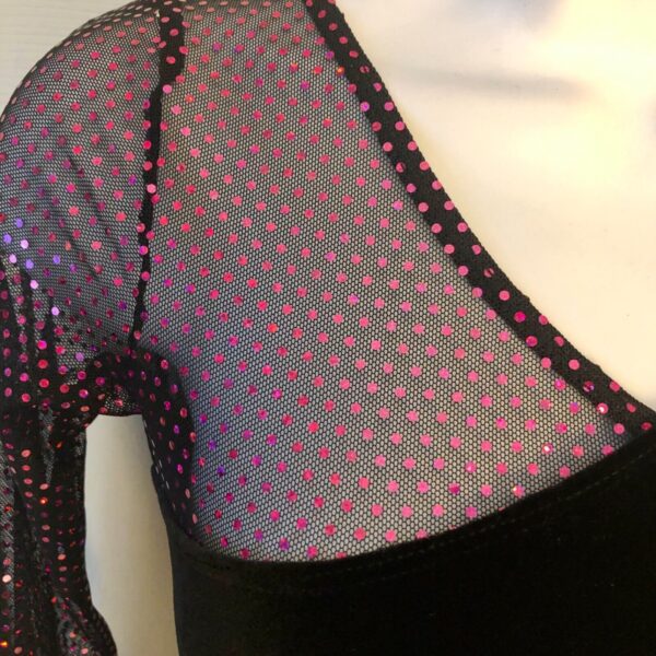 GK LADIES SMALL BLACK VELVET PINK BEADED MESH LgSLV GYMNAST DANCE LEOTARD Sz AS - Image 2