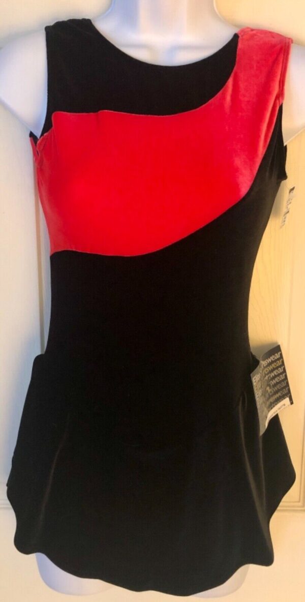 GK FIGURE SKATE ADULT SMALL CORAL BLACK VELVET TANK WAVY COLORBLOCK Sz AS NWT!