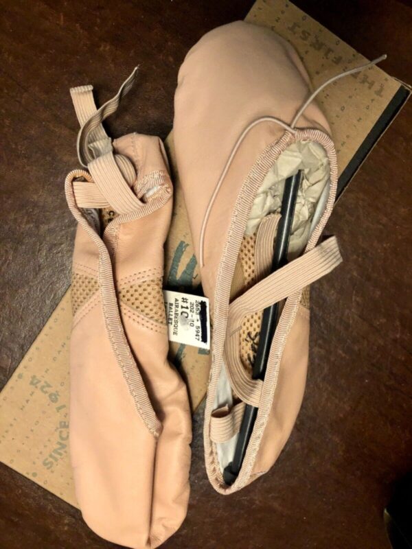 LEOâ€™S AIRABESQUE BALLET LADIES SIZE 6.5 BALLET PINK LEATHER FLAT #105 Sz 6.5 NIB - Image 2