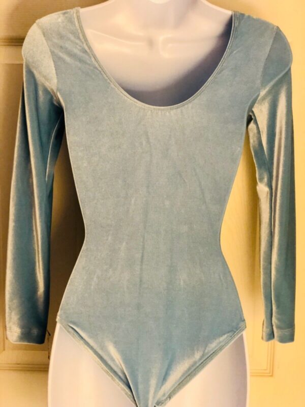 GK LgSLV COLUMBIA BLUE VELVET ADULT X-SMALL BASIC GYMNASTICS DANCE LEOTARD AXS - Image 2